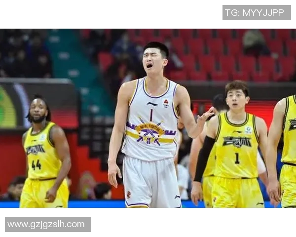 CBA精彩对决回顾北京首钢与北控的巅峰对抗录像分析